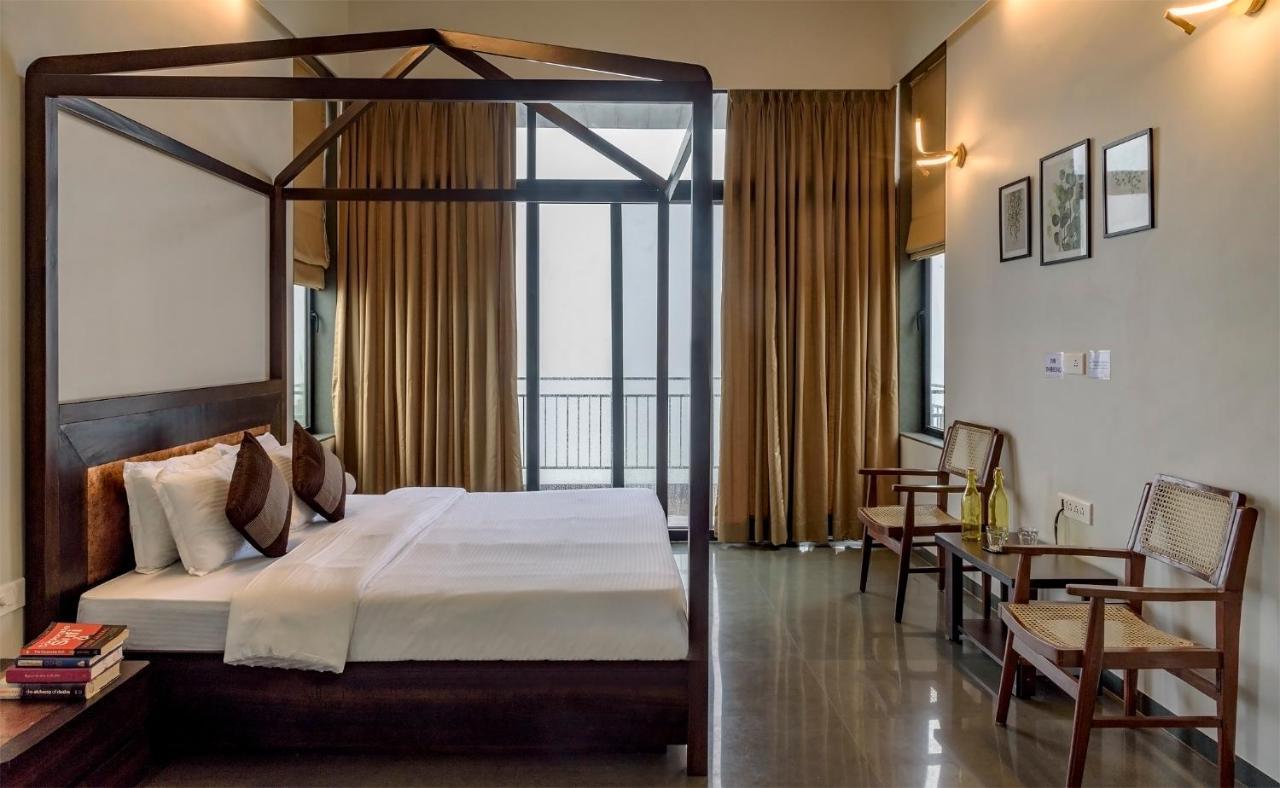 Saffronstays Falcon Hill, Lonavala - Luxury Villa With Infinity Pool Near Lion'S Point Exterior foto