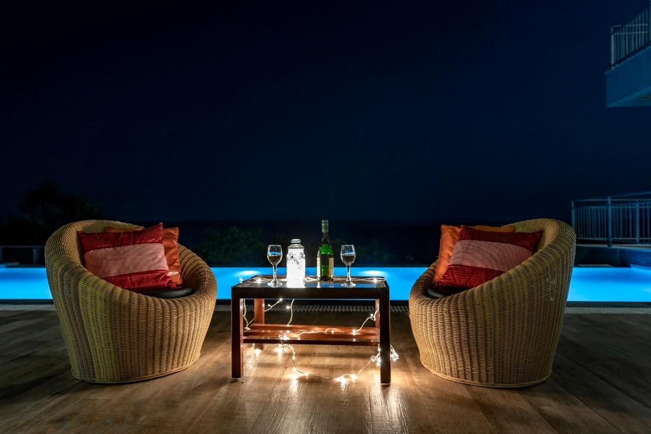 Saffronstays Falcon Hill, Lonavala - Luxury Villa With Infinity Pool Near Lion'S Point Exterior foto